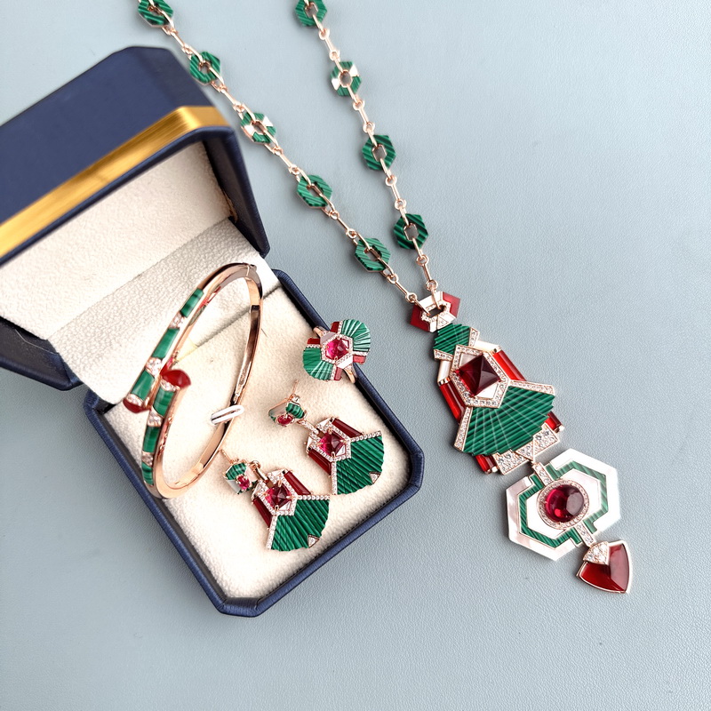 Pearl Necklace Set - イブニング、カスタムデザイナーコレクション、リング、イヤリング、ブレスレット、ネックレス、インレイ、キュービックジルコニア、マラカイト、マザーオブパール、ディナー用ジュエリーセット