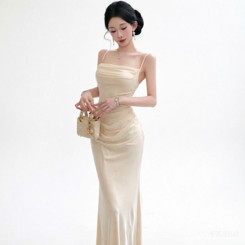 シックなベージュのメッシュスリップドレスエレガントなイブニン - Women Formal Wear M&S のレビューと価格